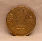 5 Rupees  Shift Error Nickel Brass Coin  Calcutta 2015