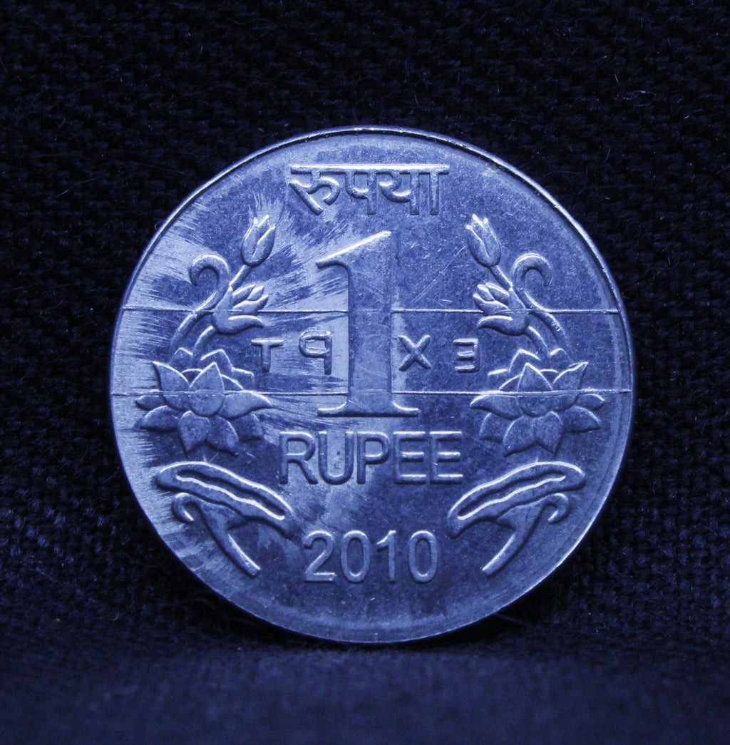 1 Rupee Ex. Rare Experimental Coin of Year 2010 - Calcutta