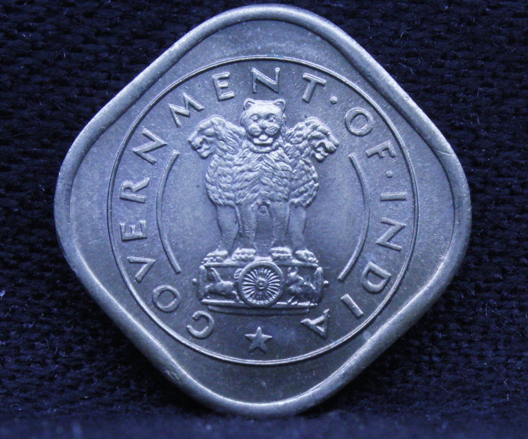 Half Anna - Standing Bull- 1950 - UNC