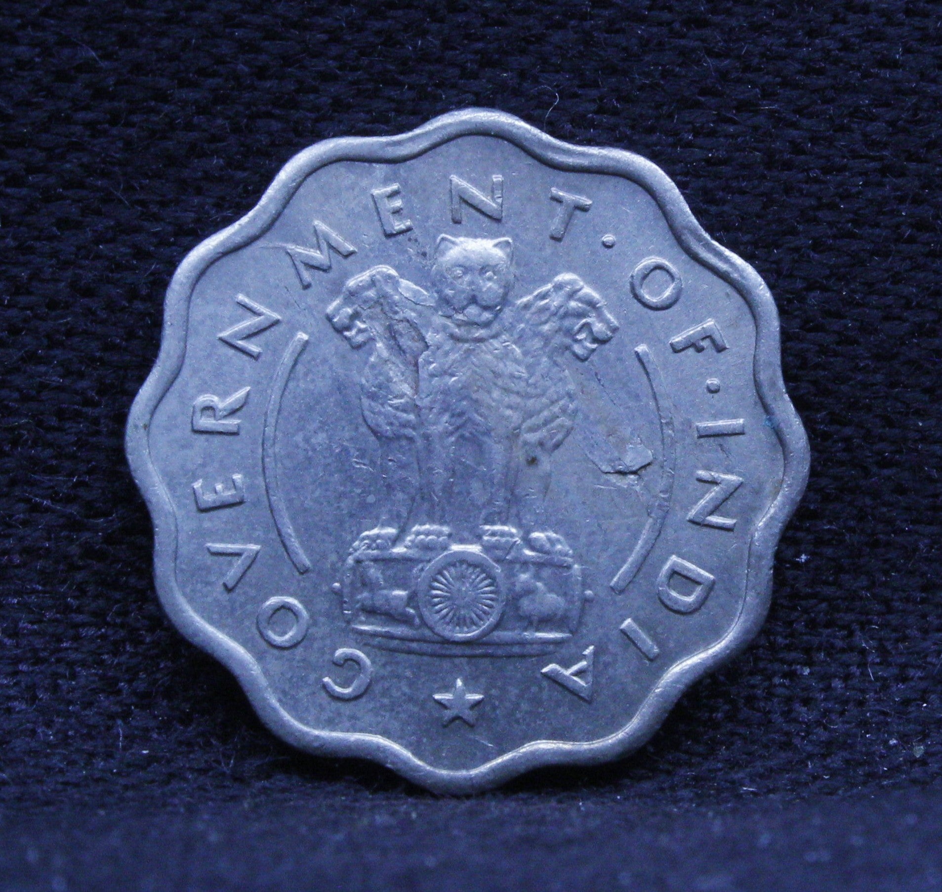 1 Anna - Standing Bull- 1954 - UNC
